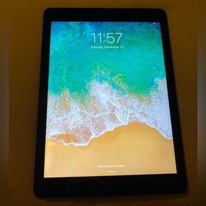 Apple iPad (5th Generation)